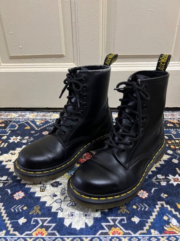 DR MARTENS BOOTS BLACK